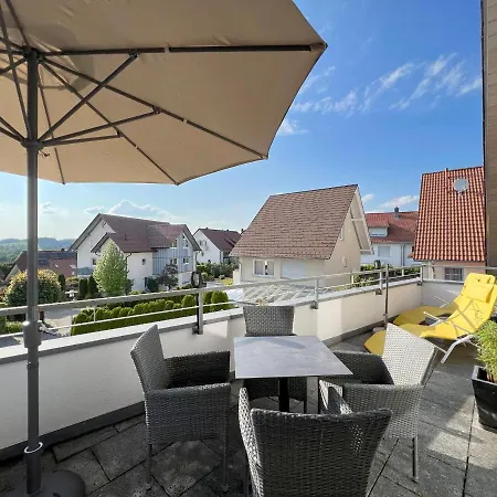 Mit Dachterrasse & Sauna Alloggio in famiglia Wangen im Allgäu