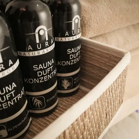 Mit Dachterrasse & Sauna Kwatera prywatna