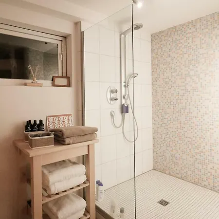 Mit Dachterrasse & Sauna *